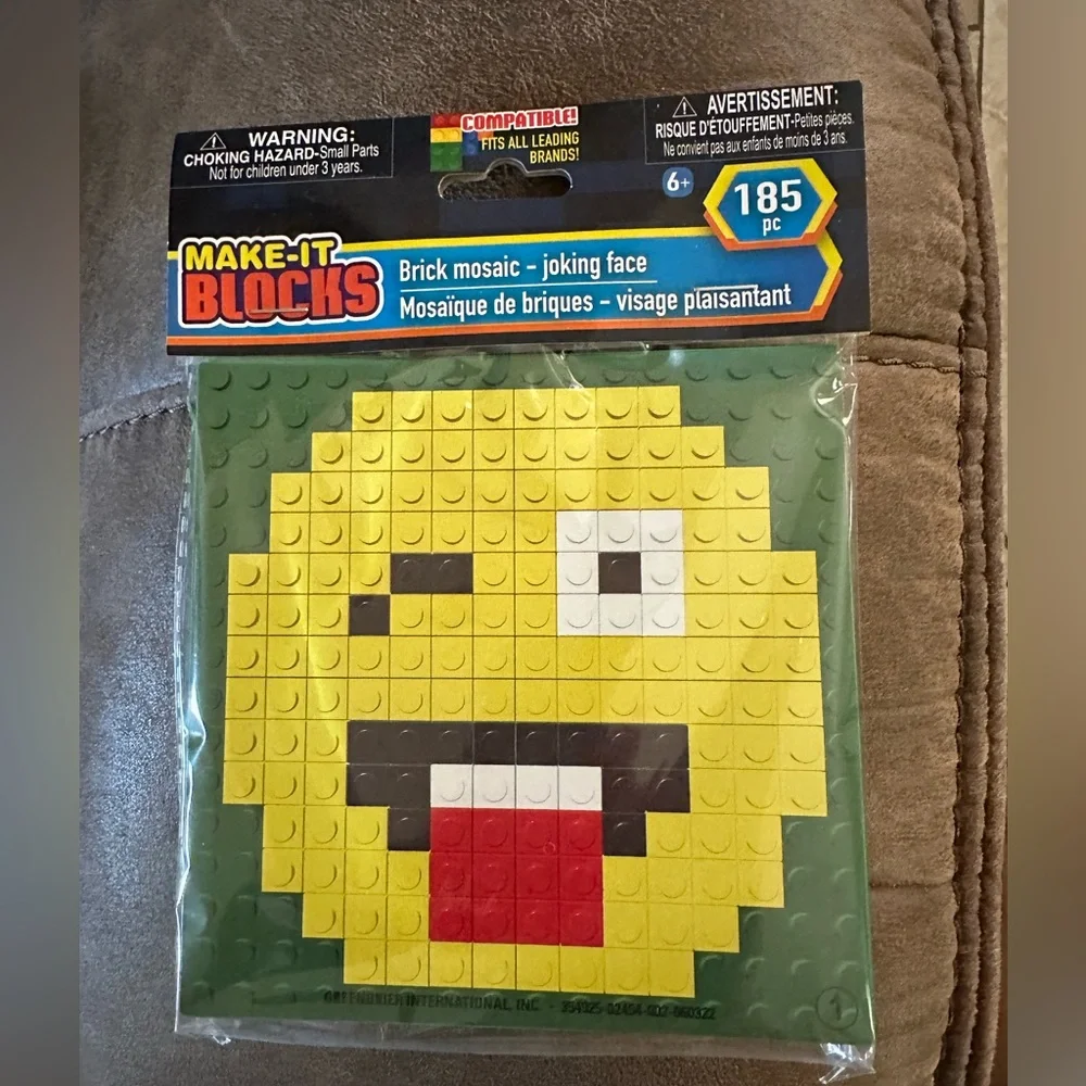 🌵 3/$15 Make-It Blocks Brick Mosaic 185 pc Joking Face (see description)